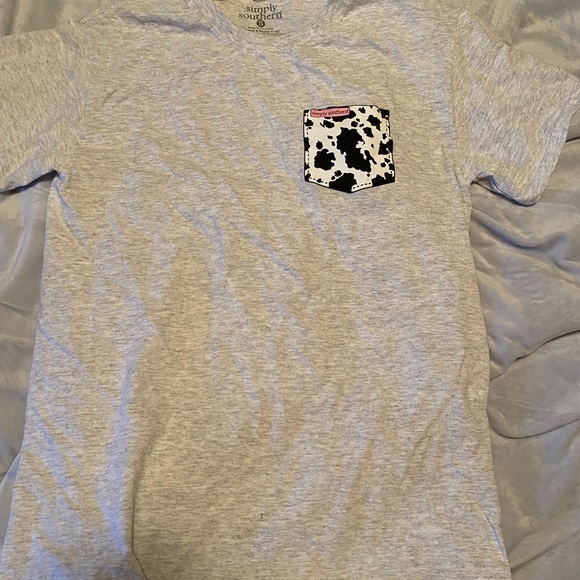 Simply southern t-shirt size small - Picture 2 of 3